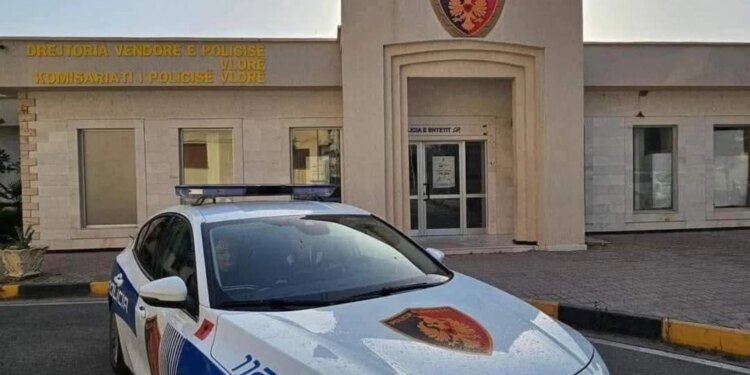 Arrestohet 43-vjeçari në Vlorë pas dhunës ndaj policit bashkiak që i kishte vënë gjobë për parkim.