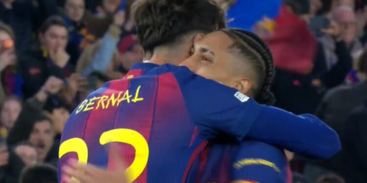 Barcelona kundër Newcastle në drejtpërdrejtë: Momente emocionuese në “Camp Nou”, katalanasit përsëri në epërsi (Video)