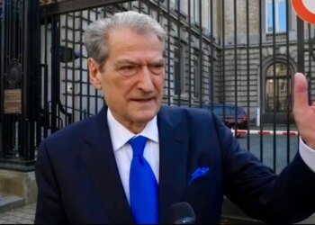 Berisha në Parlamentin belg: Kryetari i DP jep detaje mbi bisedat, paraqitëm kërkesën e opozitës për formimin e një qeverie teknike.