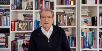 Bordi i Transparencës përsëri rriti çmimet e naftës, Berisha: Dëshmitë për mashtrimet e Ramës krahasohen me legjendat e Nastradinit.