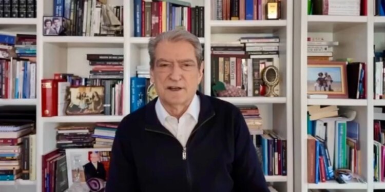 Bordi i Transparencës përsëri rriti çmimet e naftës, Berisha: Dëshmitë për mashtrimet e Ramës krahasohen me legjendat e Nastradinit.