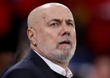 Bosnja-Itali, deklaron Barbarez: S’do të ketë eksperimente, jemi gati të ‘ndalojmë autobusin’ për të shkuar në botëror.