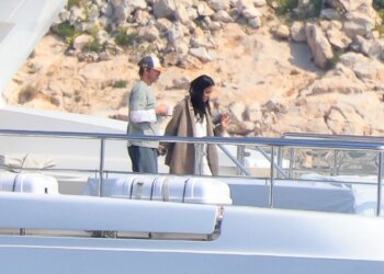 Brad Pitt dhe Ines de Ramon në një jaht të shtrenjtë gjatë xhirimeve në Greqi