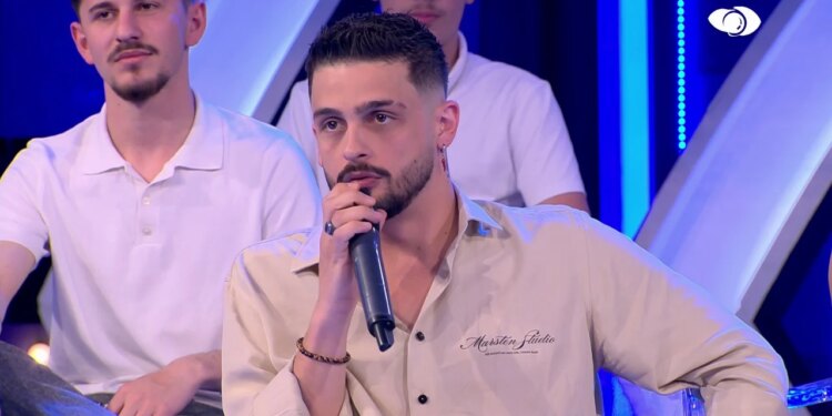 “Çfarë do të thoshte ai kur isha unë brenda?”/ Gimbo reagon për marrëdhënien Selin-Mateo: Të vërtetat e një shoqërie të besueshme…