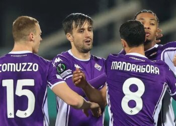 Conference League, publikohen tetë ekipet çerekfinaliste; ja çiftet dhe datat e ndeshjeve.