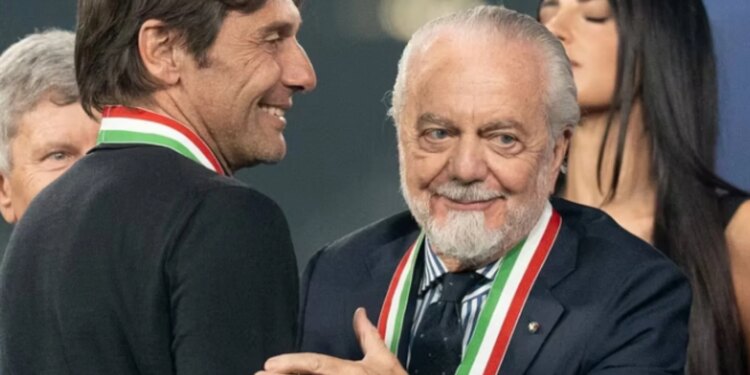 Conte-Napoli, afër vazhdimit të kontratës për vitin e tretë, por prezantohet Plani B me profilin e trajnerit të ri.