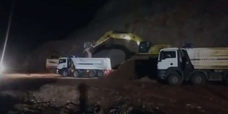 Dita e 10-të e bllokimit të Korridorit VIII, puna për rrugën alternative vazhdon.