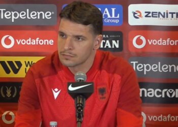 “Do të bëjmë maksimumin për të arritur këtë qëllim”/ Përballja me Poloninë, Gjimshiti: Lewandowski? Synimi ynë është vetëm triumfi.