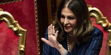 Dorëheqje nga posti i ministrit të Turizmit në qeverinë Meloni: "Dosja ime penale është e pastër"