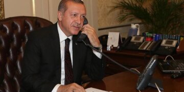 Edogan i dërgon një tjetër paralajmërim Iranit: Shkelja e hapësirës ajrore turke nuk mund të arsyetohet.