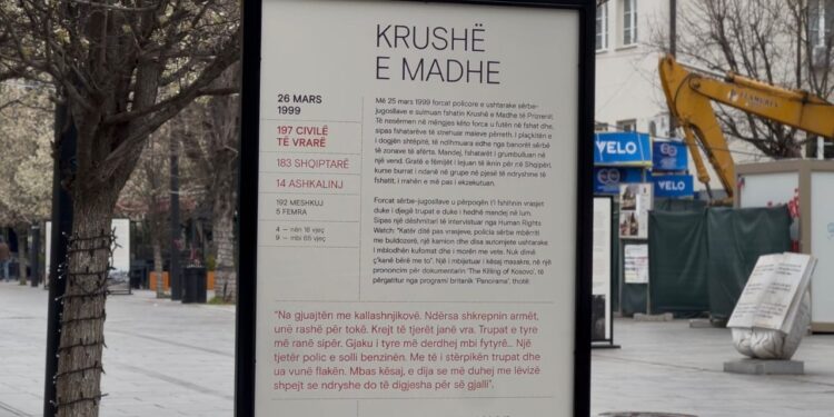 Ekspozita mbi masakrat e luftës në Kosovë përmban informacione të gabuara, autorët nuk pranojnë përgjegjësi.