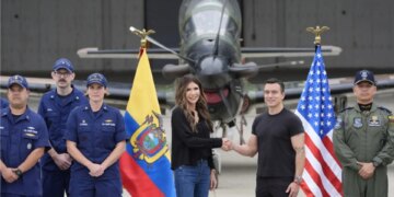 Ekuadori njofton bashkëpunimin me SHBA-në në luftën kundër narkoterrorizmit, duke realizuar operacione të përbashkëta me forcat amerikane kundër grupeve kriminale.