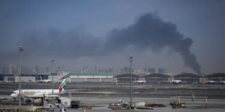 Emiratet e Bashkuara Arabe në prag të hakmarrjes: Duke e marrë në shqyrtim sulmin ndaj bazave raketore të Iranit.