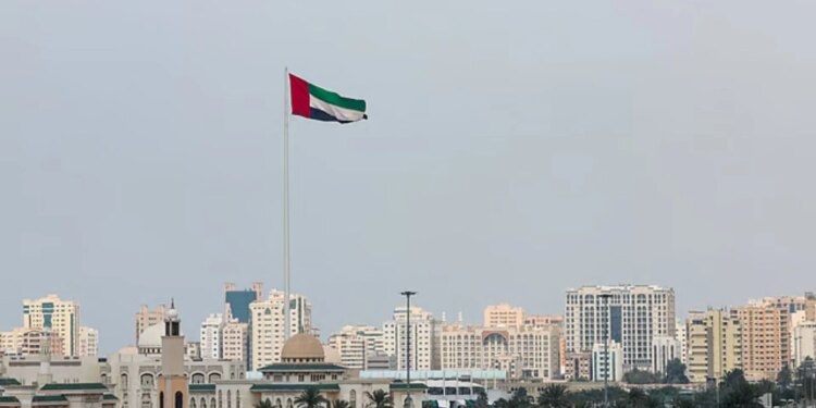 Emiratet e Bashkuara rezultojnë sërish nën sulm nga Teherani: 8 raketat dhe 26 dronët iranianë sulmojnë mbrojtjen arabe, raportohen të paktën disa viktima.