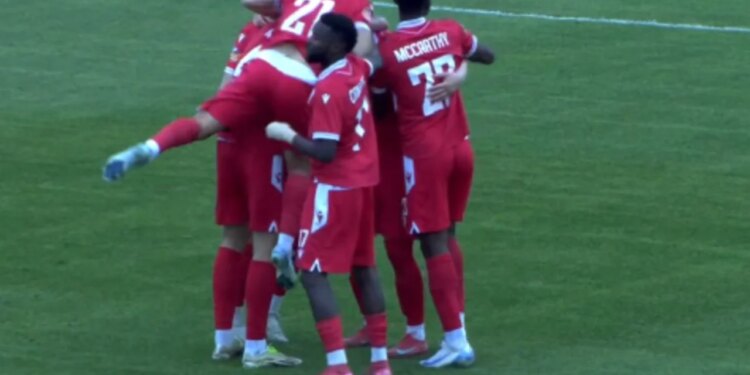 Fitore tejet emocionuese në duel për mbijetesë, Bylisi mposht Flamurtarin me një penallti të dhënë në minutën e fundit.