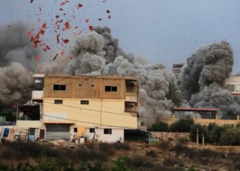 Forcat izraelite vazhdojnë ofensivën ndaj Hezbollahut në Liban, duke eliminuar një komandant dhe dy anëtarë të grupit.