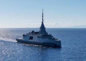 Fregatat "Kimon" dhe "Psara" mbërrijnë në Qipro, garantues të sigurisë për të gjithë Ballkanin, duke parandaluar çdo përpjekje të Iranit për sulm.