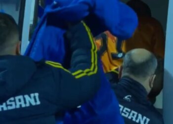 Frikë në Vlorë: Portieri i Elbasanit pëson një dëmtim të rëndë dhe transportohet me urgjencë në spital