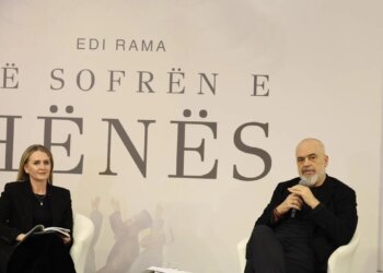 “Gjatë Panairit, Kryeministri Rama shpjegon arsyen pse nuk publikoi librin e tij: Autorë të tjerë e kanë prioritet momentin”