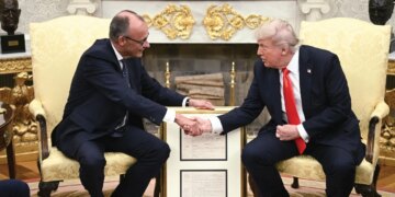 Gjermania i shprehet "Jo" Trumpit për Hormuzin: "Mos na përfshini". Zgjidhja e krizës në Gjirin Persik duhet të arrihet përmes negociatave.