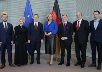 "Gjermania përkrah integrimin e Shqipërisë në Bashkimin Evropian" / Peleshi zhvillon një takim me Presidenten e Bundestagut për të shprehur mesazhe mbështetëse.