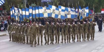 Greqia kremton 202 vjetorin e Revolucionit të 1821 me një paradë që përfshin dronë dhe sisteme të avancuara mbrojtëse.