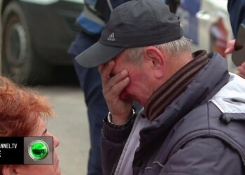 Gruaja humb jetën pas përplasjes nga autoboti i ujit/ Bashkëshorti arrin në vendngjarje dhe shfaqet i emocionuar.