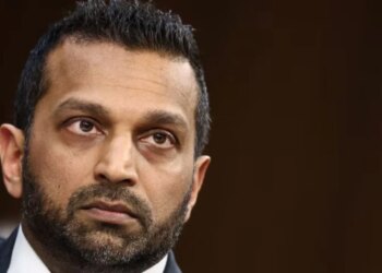 Hakerë që merren me aktivitetet e Iranit aksesojnë llogarinë e e-mailit të drejtorit të FBI-së, duke zbuluar informacione të rëndësishme.