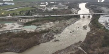 Historia në Brendësi: Aktivisti paralajmëron për rrezikun ndaj banesave nga ndërhyrjet në shtratin e Shkumbinit, gërryerjet kanë dëmtuar rëndë habitatet.
