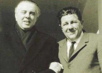 “I marrim pushtetin në Tiranë, ndërsa Enveri dhe Ramizi qëndrojnë në Moskë”, deklaron dhëndri i Kadri Hazbiut, për udhëzimet e sovjetikëve ndaj Beqir Ballukut në një intervistë ekskluzive.