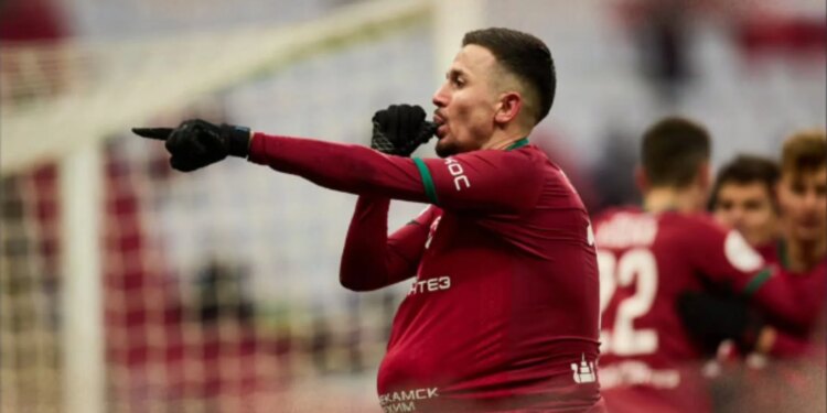 I sapoardhur në kampionatin rus, Gripshi nënshkruan kontratën e parë me Rubin Kazan (VIDEO)