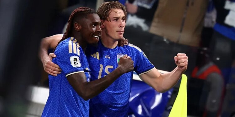 Italia triumfon në pjesën e dytë, mposht Irlandën e Veriut në Bergamo dhe i afron kualifikimit për Botërorin pas 12 vjetësh.