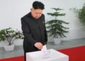 Kim Jong-un rimerr mandatin në zgjedhjet e radhës, me 99.3% të votave nga qytetarët.