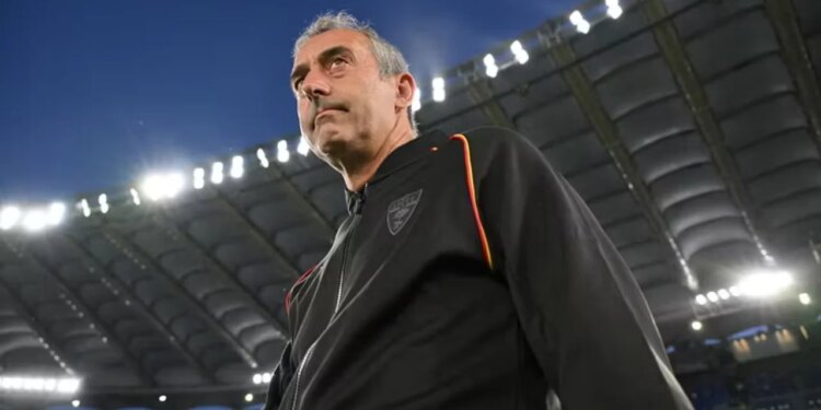 Klubi i Serie A shkarkon trajnerin pas 15 ndeshjesh pa fitore dhe emëron një ish-trajner të Milanit në vend të tij.