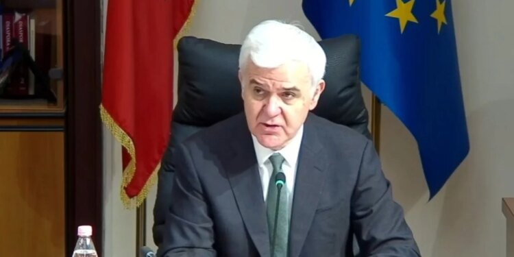 Komisioni "Xhafaj" shqyrton rritjen e mbikëqyrjes parlamentare dhe transparencën ndaj qeverisë.