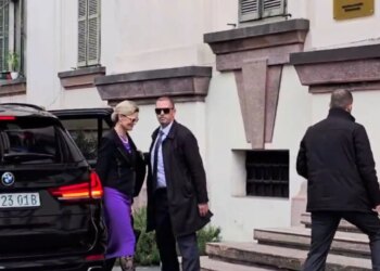 Konkurrenca për pozitat në drejtimin e Policisë së Shtetit, Nancy VanHorn dërgohet në Ministrinë e Brendshme.