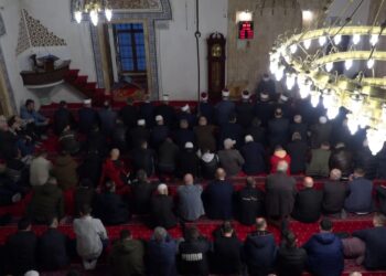 “Kosova, e bllokuar nga krizat”/ Myftiu Tërnava: Politika duhet të prioritetizojë interesin kombëtar mbi ato personale.