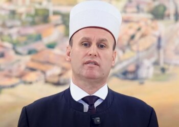 Kreu i KMSH-i uron shqiptarët për Festën e Fitër Bajramit: Agjërimi dhe lutjet forcuan solidaritetin ndërmjet nesh.