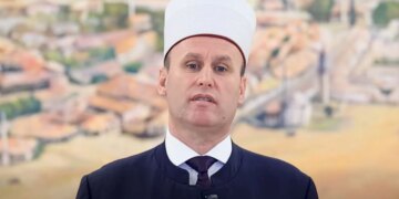 Kreu i KMSH-i uron shqiptarët për Festën e Fitër Bajramit: Agjërimi dhe lutjet forcuan solidaritetin ndërmjet nesh.