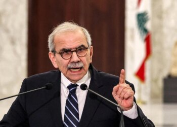 Kryeministri i Libanit: Hezbollahu duhet të rishikojë qëndrimin e tij dhe t'i kërkojë falje popullit për barrën e vendosur.