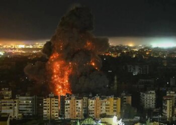 LIVE/ Konflikti në Lindjen e Mesme, anija e mallrave sulmohet në Ngushticën e Hormuzit. Izraeli u bën thirrje qytetarëve të Libanit: Shkoni në vende të sigurta.
