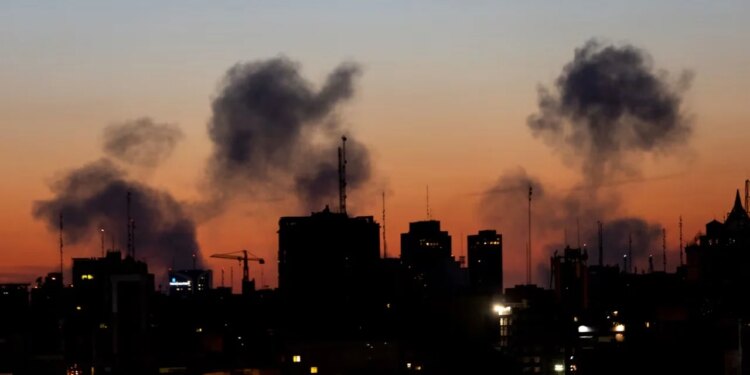 LIVE/ Lufta në Lindjen e Mesme kalon javën e dytë, Katari lejon përdorimin e pjesës së saj të hapësirës ajrore. Irani shpreh keqardhje për sulmet ndaj vendeve fqinje.