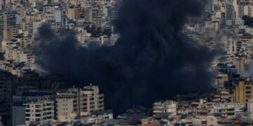 LIVE: Shpërthime të forta në Teheran dhe Dubai. Aeroplani amerikan bie në Irak, me katër viktima. NATO ndalon raketën e tretë iraniane në hapësirën ajrore të Turqisë.