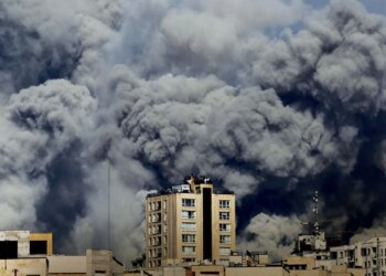 LIVE/ Teherani sulmon Abu Dhabin dhe ambasadën amerikane në Irak, Izraeli eliminon zyrtarin e lartë të Iranit. Trump kritikon NATO-n, një zyrtar amerikan i lartë për antiterrorin jep dorëheqjen.