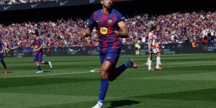 La Liga: Araujo ndihmon Barcelonën të mposhtë Rayo Vallecano në Camp Nou
