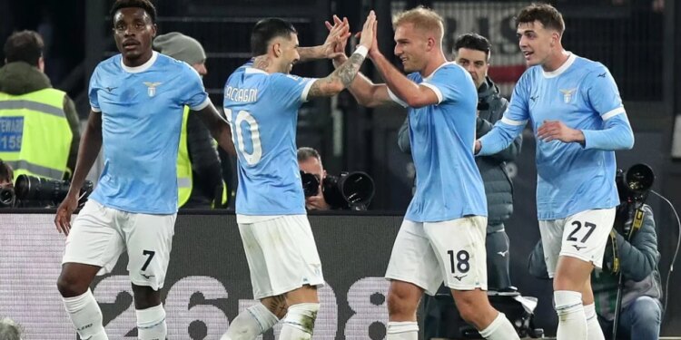 Lazio mposht Milanin dhe humbet mundësinë për të përfituar ndaj Interit.