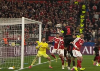 Leverkusen-Arsenal në drejtim të drejtpërdrejtë: “Topçinjtë” shuhen, gjermanët marrin epërsinë (Video)