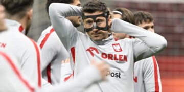 Lewandowski përballet me vështirësi ndaj Shqipërisë, mediat polake shprehin shqetësim për kapitenin para ndeshjes me kuqezinjtë