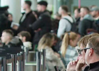 Lufta bllokon turizmin, ndërpriten të gjitha lidhjet me vendet e Lindjes së Mesme.