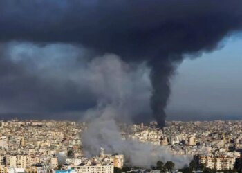 Lufta në Lindjen e Mesme/ SHBA mbyll ambasadën në Arabinë Saudite dhe Kuvajt, redukton praninë konsullore në disa vende të tjera të rajonit.